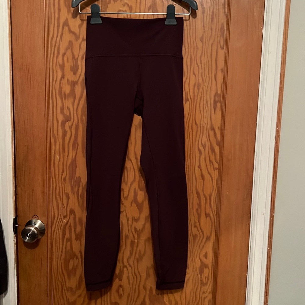 Lululemon yoga pants